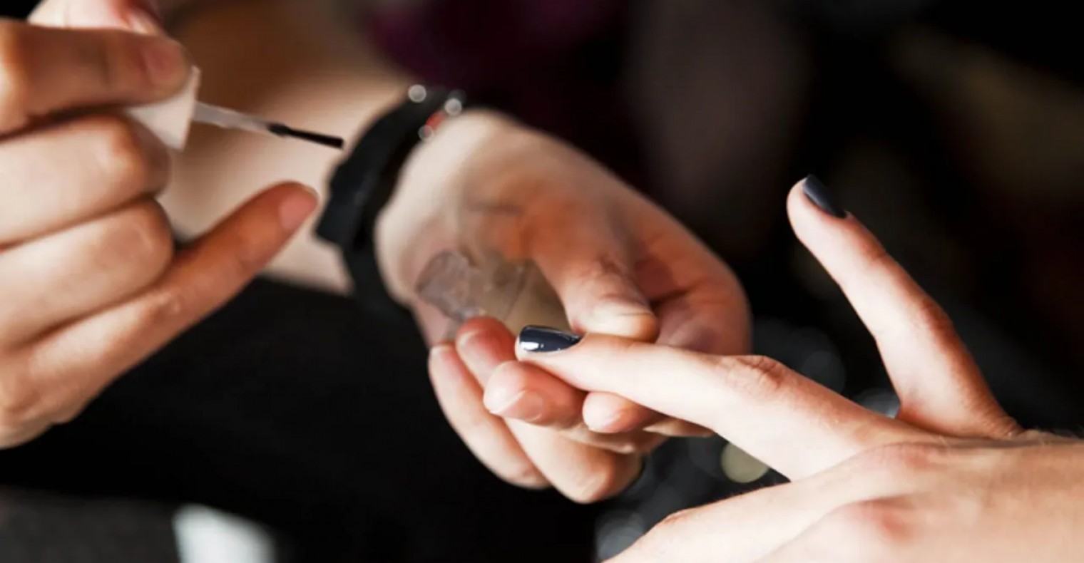 Τεχνητά νύχια